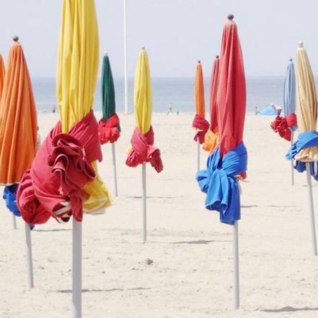 Le Cyrano, Deauville - App. T2 Proche De La Mer Екстер'єр фото